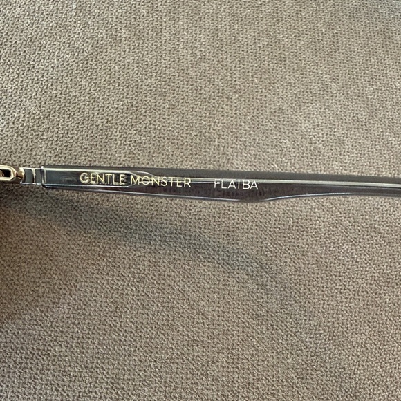 GENTLE MONSTER Mirrored Sunglasses Three Bears - Picture 7 of 7